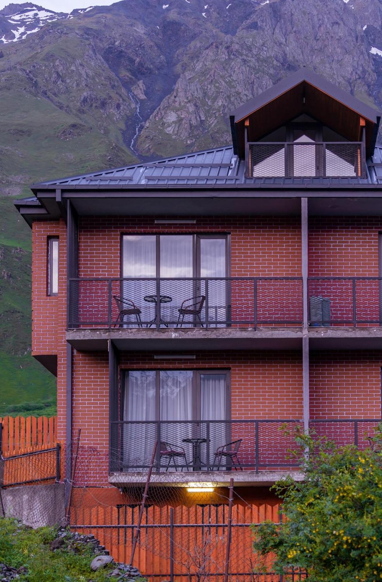 Devdaraki Apartments Kazbegi Exterior foto